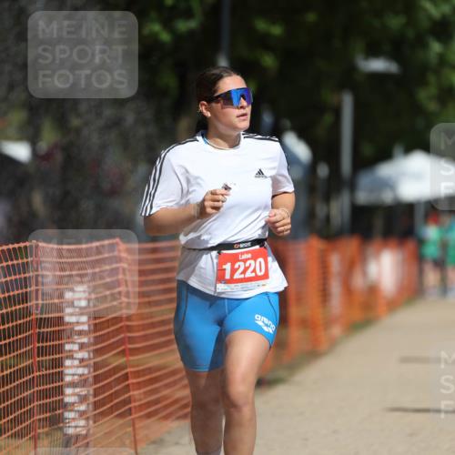 07.09.2025 - 19. Norderstedt Triathlon Michael Strokosch http://msf.ph/oto/8797090 07.09.2025 12:21:15 Laufen 168, 845, 1220 meine-sportfotos.de