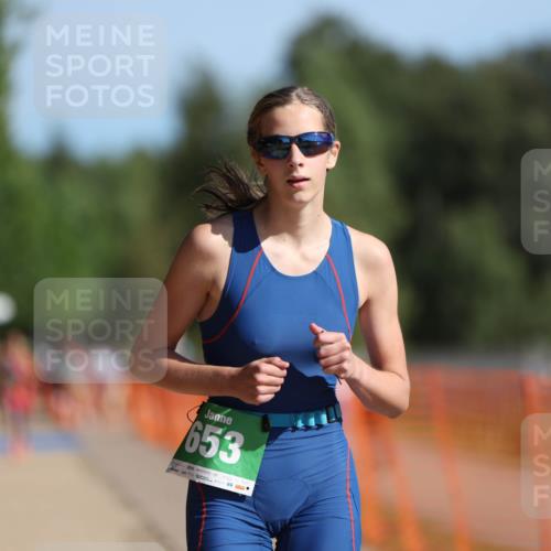 07.09.2025 - 19. Norderstedt Triathlon Michael Strokosch http://msf.ph/oto/8797101 07.09.2025 10:53:34 Laufen 653, 684 meine-sportfotos.de