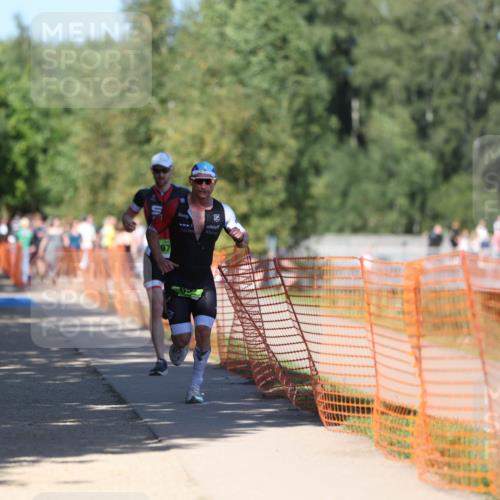 07.09.2025 - 19. Norderstedt Triathlon Michael Strokosch http://msf.ph/oto/8797103 07.09.2025 14:41:38 Laufen 969, 979, 1469 meine-sportfotos.de
