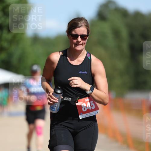 07.09.2025 - 19. Norderstedt Triathlon Michael Strokosch http://msf.ph/oto/8797159 07.09.2025 12:21:20 Laufen 233, 845, 1220 meine-sportfotos.de