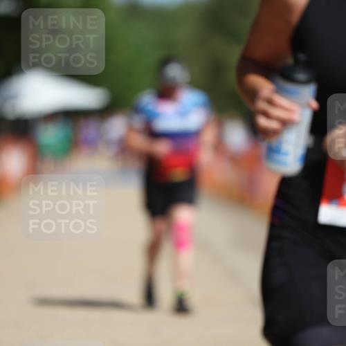 07.09.2025 - 19. Norderstedt Triathlon Michael Strokosch http://msf.ph/oto/8797166 07.09.2025 12:21:22 Laufen 233, 845 meine-sportfotos.de