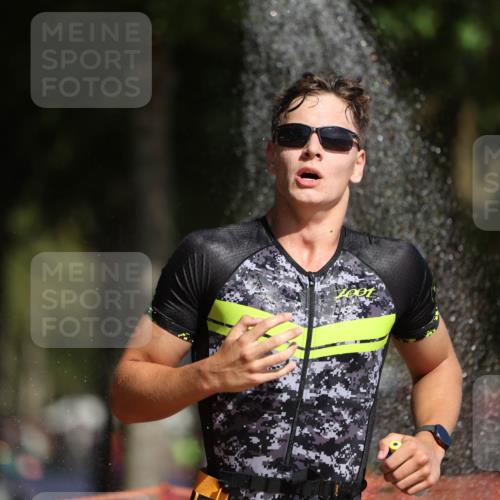 07.09.2025 - 19. Norderstedt Triathlon Michael Strokosch http://msf.ph/oto/8797182 07.09.2025 11:56:30 Laufen 1155, 1175 meine-sportfotos.de