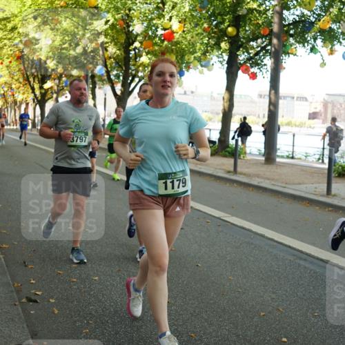 07.09.2025 - BARMER Alsterlauf Yannick Fuchs http://msf.ph/oto/8797192 07.09.2025 11:45:16 Laufen 1244, 3797, 1179, 848 meine-sportfotos.de