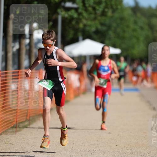 07.09.2025 - 19. Norderstedt Triathlon Michael Strokosch http://msf.ph/oto/8797232 07.09.2025 10:53:43 Laufen 96, 672 meine-sportfotos.de