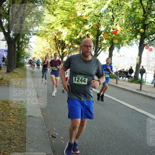 07.09.2025 - BARMER Alsterlauf Yannick Fuchs http://msf.ph/oto/8797241 07.09.2025 11:45:20 Laufen 1200, 1244, 027 meine-sportfotos.de