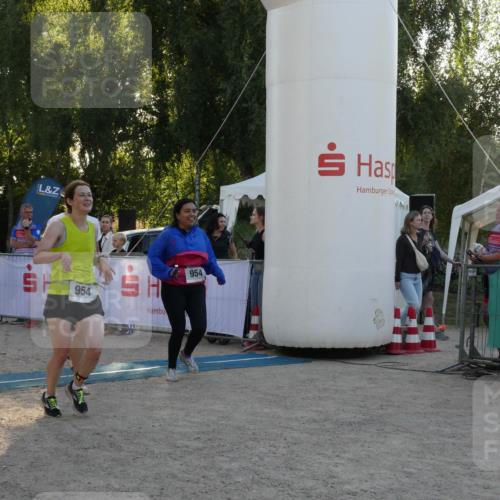 07.09.2025 - 19. Norderstedt Triathlon Zöllner http://msf.ph/oto/8797250 07.09.2025 17:29:57 Ziel 954 meine-sportfotos.de