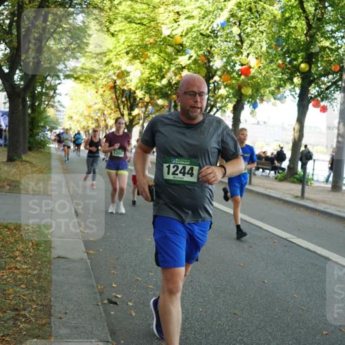 07.09.2025 - BARMER Alsterlauf Yannick Fuchs http://msf.ph/oto/8797251 07.09.2025 11:45:20 Laufen 1200, 1244 meine-sportfotos.de