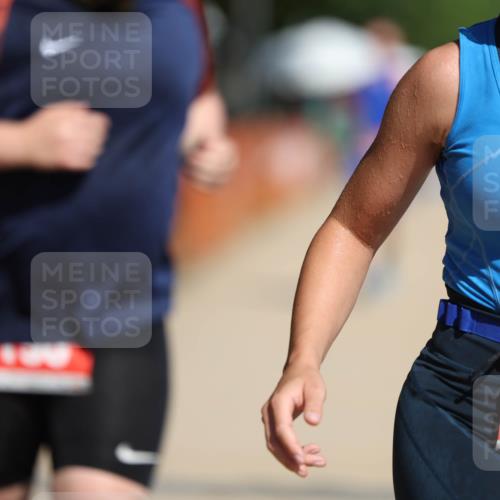 07.09.2025 - 19. Norderstedt Triathlon Michael Strokosch http://msf.ph/oto/8797277 07.09.2025 12:21:51 Laufen 190, 782, 1228, 1267 meine-sportfotos.de