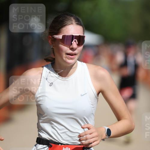 07.09.2025 - 19. Norderstedt Triathlon Michael Strokosch http://msf.ph/oto/8797385 07.09.2025 12:22:23 Laufen 146, 731, 1272 meine-sportfotos.de