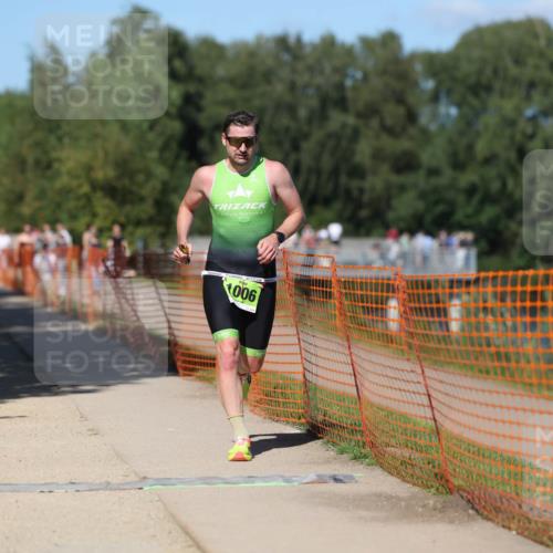 07.09.2025 - 19. Norderstedt Triathlon Michael Strokosch http://msf.ph/oto/8797399 07.09.2025 14:42:47 Laufen 1006 meine-sportfotos.de