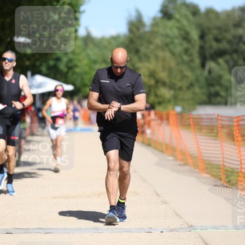 07.09.2025 - 19. Norderstedt Triathlon Michael Strokosch http://msf.ph/oto/8797407 07.09.2025 13:04:27 Laufen 141, 173, 767, 1297, 1307 meine-sportfotos.de