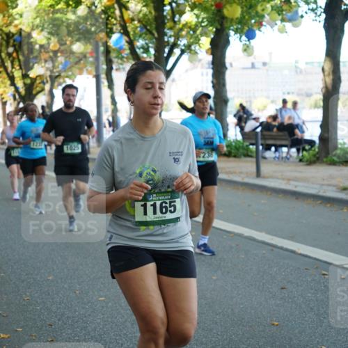 07.09.2025 - BARMER Alsterlauf Yannick Fuchs http://msf.ph/oto/8797425 07.09.2025 11:45:28 Laufen 1237, 1025, 36, 10, 5, 236, 36, 1165 meine-sportfotos.de