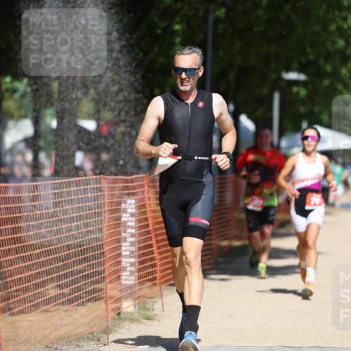 07.09.2025 - 19. Norderstedt Triathlon Michael Strokosch http://msf.ph/oto/8797470 07.09.2025 13:04:29 Laufen 141, 767, 1297, 1307 meine-sportfotos.de