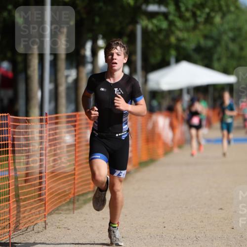 07.09.2025 - 19. Norderstedt Triathlon Michael Strokosch http://msf.ph/oto/8797514 07.09.2025 10:53:55 Laufen 87, 93 meine-sportfotos.de