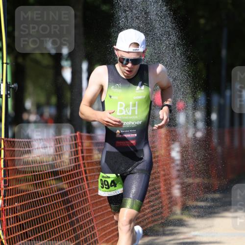 07.09.2025 - 19. Norderstedt Triathlon Michael Strokosch http://msf.ph/oto/8797523 07.09.2025 14:43:28 Laufen 422, 994, 1001, 1467 meine-sportfotos.de