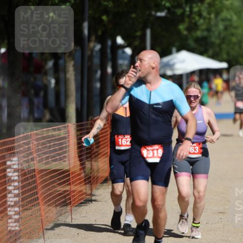 07.09.2025 - 19. Norderstedt Triathlon Michael Strokosch http://msf.ph/oto/8797570 07.09.2025 12:22:55 Laufen 162, 163, 1233, 1319 meine-sportfotos.de