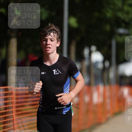 07.09.2025 - 19. Norderstedt Triathlon Michael Strokosch http://msf.ph/oto/8797578 07.09.2025 10:53:57 Laufen 87, 93, 118 meine-sportfotos.de