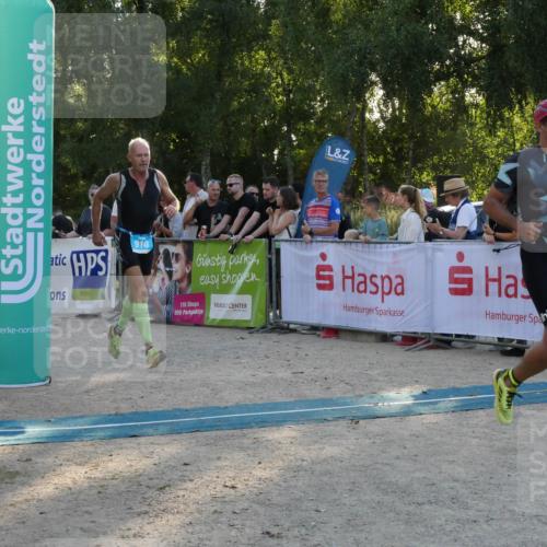 07.09.2025 - 19. Norderstedt Triathlon Zöllner http://msf.ph/oto/8797584 07.09.2025 17:34:19 Ziel 409, 432, 910 meine-sportfotos.de