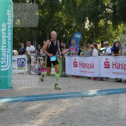 07.09.2025 - 19. Norderstedt Triathlon Zöllner http://msf.ph/oto/8797591 07.09.2025 17:34:19 Ziel 409, 432, 910 meine-sportfotos.de