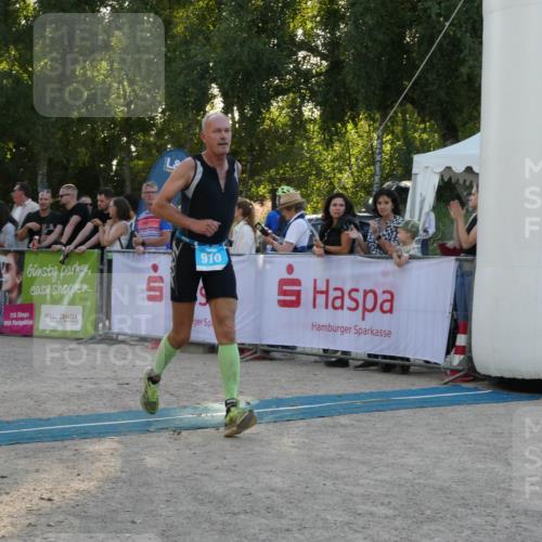 07.09.2025 - 19. Norderstedt Triathlon Zöllner http://msf.ph/oto/8797608 07.09.2025 17:34:20 Ziel 409, 432, 910 meine-sportfotos.de