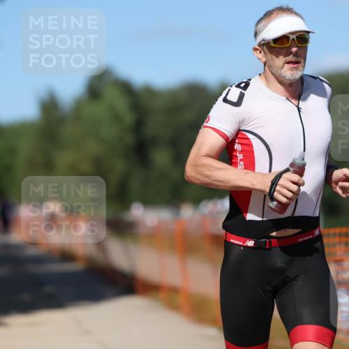 07.09.2025 - 19. Norderstedt Triathlon Michael Strokosch http://msf.ph/oto/8797610 07.09.2025 14:43:31 Laufen 422, 972, 994, 1001, 1467 meine-sportfotos.de
