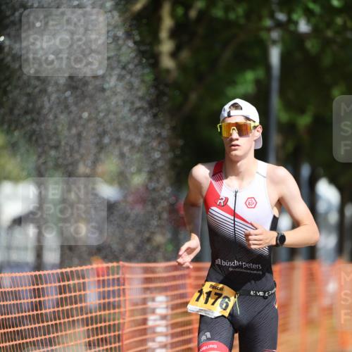 07.09.2025 - 19. Norderstedt Triathlon Michael Strokosch http://msf.ph/oto/8797624 07.09.2025 11:57:03 Laufen 1176, 1195 meine-sportfotos.de