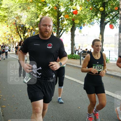 07.09.2025 - BARMER Alsterlauf Yannick Fuchs http://msf.ph/oto/8797633 07.09.2025 11:45:37 Laufen 10, 1104, 1184, 19 meine-sportfotos.de