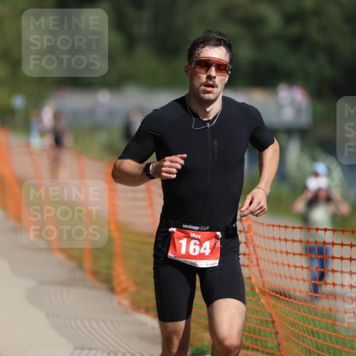 07.09.2025 - 19. Norderstedt Triathlon Michael Strokosch http://msf.ph/oto/8797649 07.09.2025 12:23:04 Laufen 164 meine-sportfotos.de