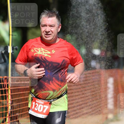 07.09.2025 - 19. Norderstedt Triathlon Michael Strokosch http://msf.ph/oto/8797654 07.09.2025 13:04:35 Laufen 767, 1307 meine-sportfotos.de