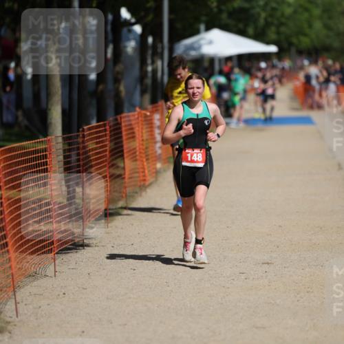07.09.2025 - 19. Norderstedt Triathlon Michael Strokosch http://msf.ph/oto/8797679 07.09.2025 12:23:18 Laufen 148, 228, 860 meine-sportfotos.de