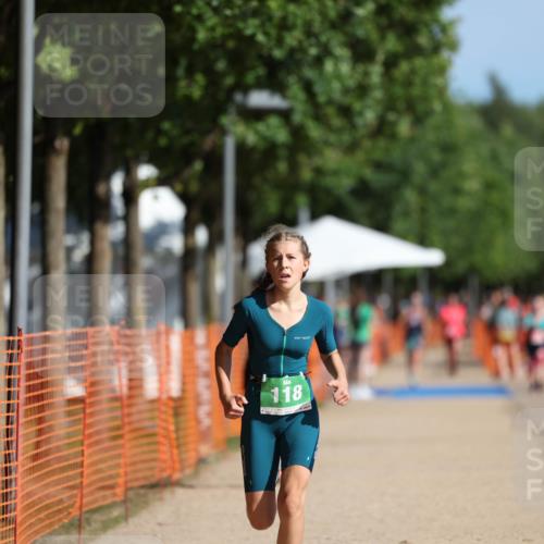 07.09.2025 - 19. Norderstedt Triathlon Michael Strokosch http://msf.ph/oto/8797690 07.09.2025 10:54:02 Laufen 93, 118 meine-sportfotos.de
