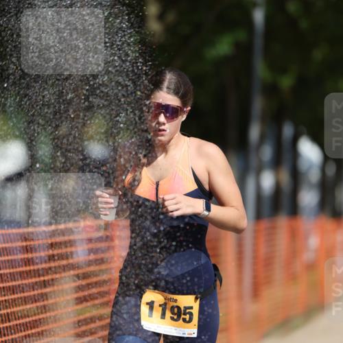 07.09.2025 - 19. Norderstedt Triathlon Michael Strokosch http://msf.ph/oto/8797706 07.09.2025 11:57:06 Laufen 768, 1176, 1195 meine-sportfotos.de