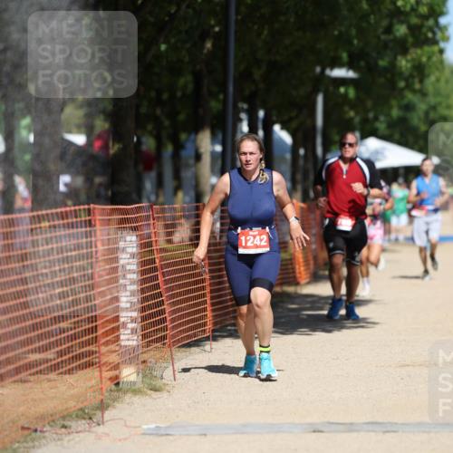 07.09.2025 - 19. Norderstedt Triathlon Michael Strokosch http://msf.ph/oto/8797759 07.09.2025 13:04:47 Laufen 195, 239, 786, 1242, 1295 meine-sportfotos.de