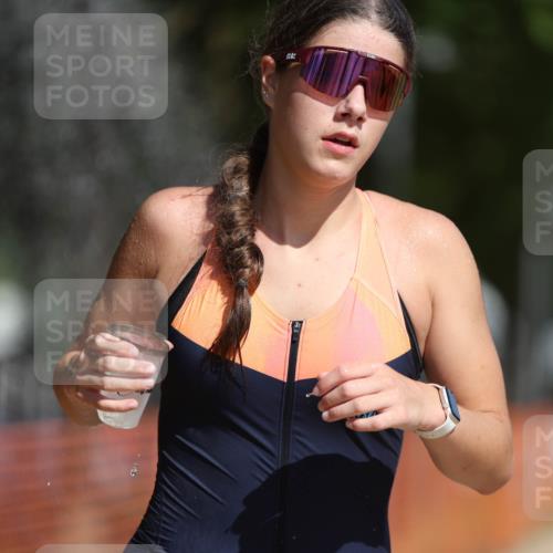 07.09.2025 - 19. Norderstedt Triathlon Michael Strokosch http://msf.ph/oto/8797760 07.09.2025 11:57:07 Laufen 768, 1176, 1195 meine-sportfotos.de