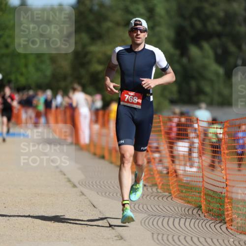 07.09.2025 - 19. Norderstedt Triathlon Michael Strokosch http://msf.ph/oto/8797777 07.09.2025 11:57:11 Laufen 768 meine-sportfotos.de