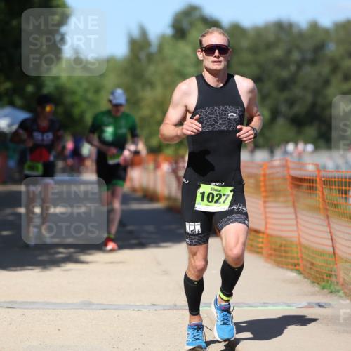 07.09.2025 - 19. Norderstedt Triathlon Michael Strokosch http://msf.ph/oto/8797788 07.09.2025 14:44:00 Laufen 964, 981, 1013, 1027 meine-sportfotos.de