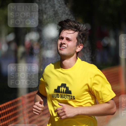 07.09.2025 - 19. Norderstedt Triathlon Michael Strokosch http://msf.ph/oto/8797793 07.09.2025 12:23:25 Laufen 148, 228 meine-sportfotos.de