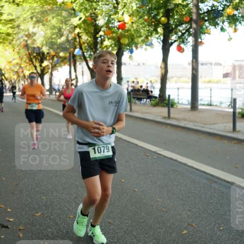 07.09.2025 - BARMER Alsterlauf Yannick Fuchs http://msf.ph/oto/8797897 07.09.2025 11:45:49 Laufen 1079 meine-sportfotos.de