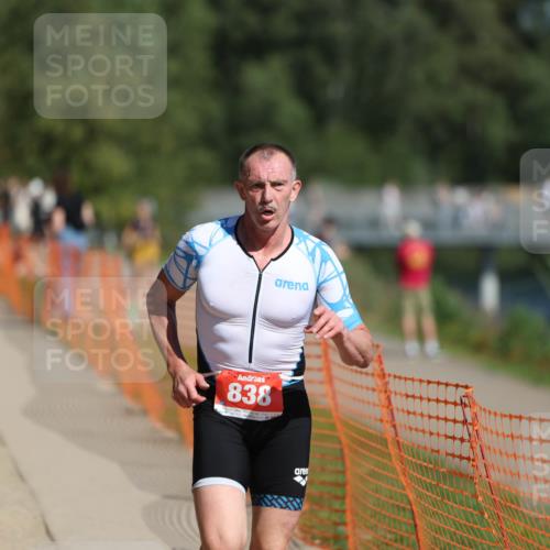 07.09.2025 - 19. Norderstedt Triathlon Michael Strokosch http://msf.ph/oto/8797924 07.09.2025 12:23:50 Laufen 152, 838 meine-sportfotos.de