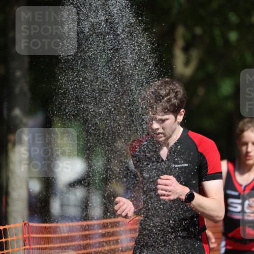 07.09.2025 - 19. Norderstedt Triathlon Michael Strokosch http://msf.ph/oto/8797938 07.09.2025 11:57:21 Laufen 1153, 1162, 1199 meine-sportfotos.de