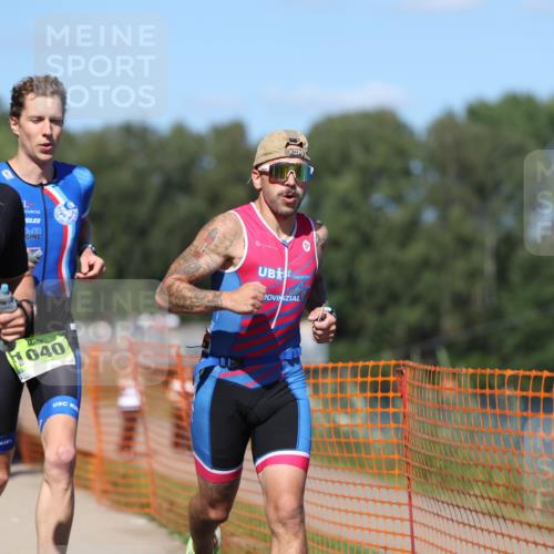 07.09.2025 - 19. Norderstedt Triathlon Michael Strokosch http://msf.ph/oto/8797943 07.09.2025 14:44:16 Laufen 1009, 1017, 1020, 1036, 1040 meine-sportfotos.de