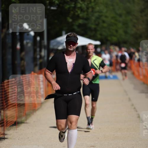 07.09.2025 - 19. Norderstedt Triathlon Michael Strokosch http://msf.ph/oto/8797951 07.09.2025 12:23:58 Laufen 138, 281 meine-sportfotos.de
