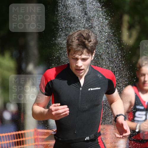 07.09.2025 - 19. Norderstedt Triathlon Michael Strokosch http://msf.ph/oto/8797953 07.09.2025 11:57:22 Laufen 837, 1153, 1162, 1199 meine-sportfotos.de