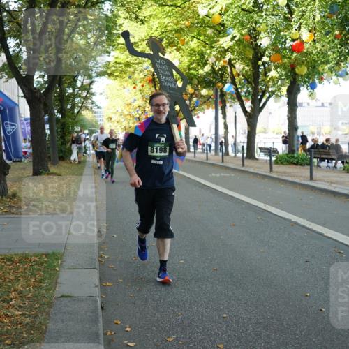 07.09.2025 - BARMER Alsterlauf Yannick Fuchs http://msf.ph/oto/8797965 07.09.2025 11:45:55 Laufen 8198 meine-sportfotos.de