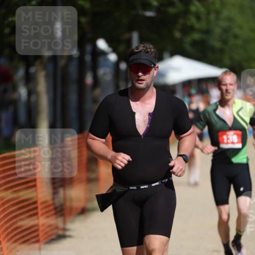 07.09.2025 - 19. Norderstedt Triathlon Michael Strokosch http://msf.ph/oto/8797975 07.09.2025 12:24:00 Laufen 138, 281 meine-sportfotos.de
