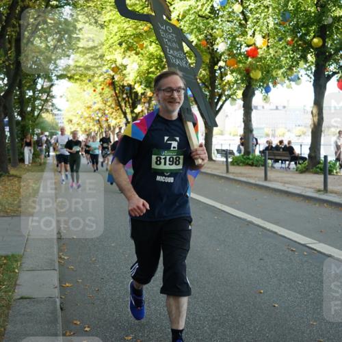 07.09.2025 - BARMER Alsterlauf Yannick Fuchs http://msf.ph/oto/8798018 07.09.2025 11:45:55 Laufen 8198 meine-sportfotos.de