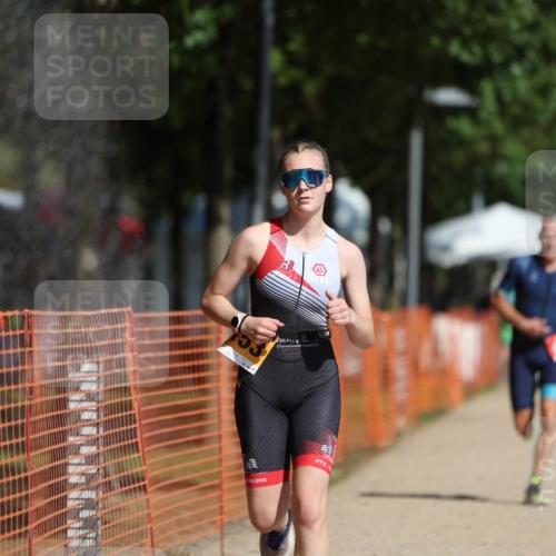 07.09.2025 - 19. Norderstedt Triathlon Michael Strokosch http://msf.ph/oto/8798040 07.09.2025 11:57:26 Laufen 837, 1153, 1162 meine-sportfotos.de