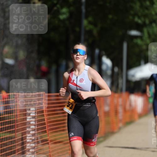 07.09.2025 - 19. Norderstedt Triathlon Michael Strokosch http://msf.ph/oto/8798050 07.09.2025 11:57:26 Laufen 837, 1153, 1162 meine-sportfotos.de