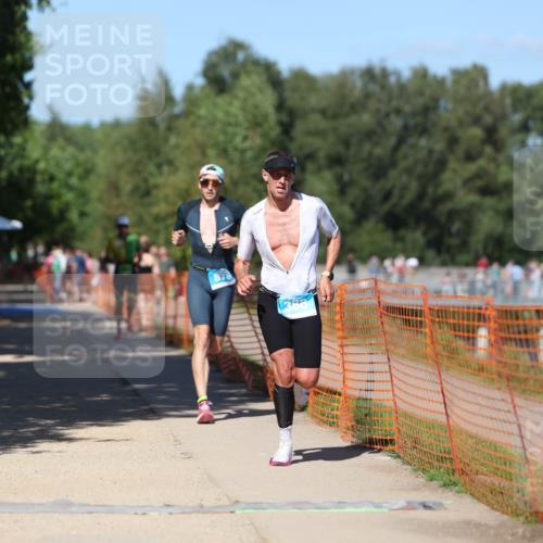 07.09.2025 - 19. Norderstedt Triathlon Michael Strokosch http://msf.ph/oto/8798056 07.09.2025 14:44:43 Laufen 388, 876 meine-sportfotos.de