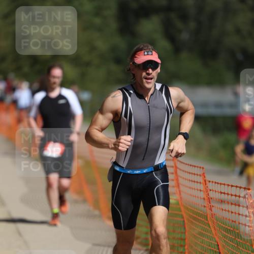 07.09.2025 - 19. Norderstedt Triathlon Michael Strokosch http://msf.ph/oto/8798068 07.09.2025 12:24:15 Laufen 151, 719, 849 meine-sportfotos.de
